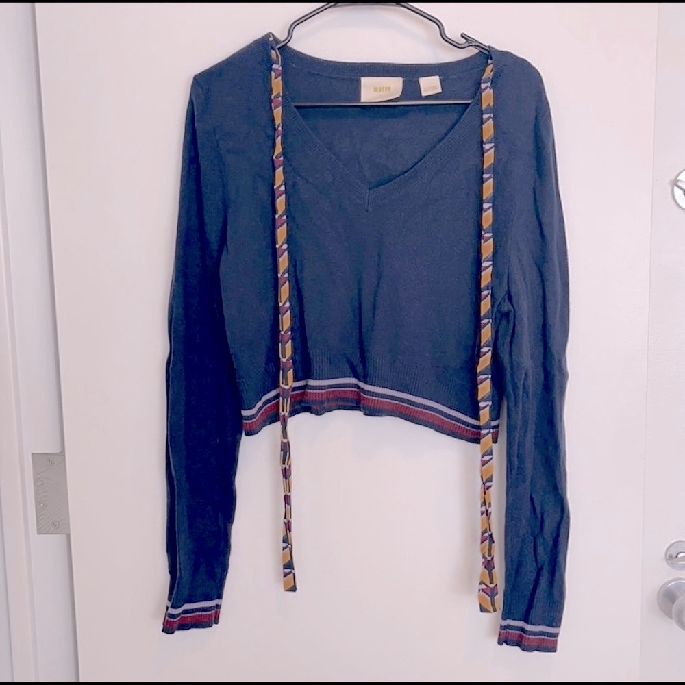 BEAUTIFUL SWEATER BLOUSE